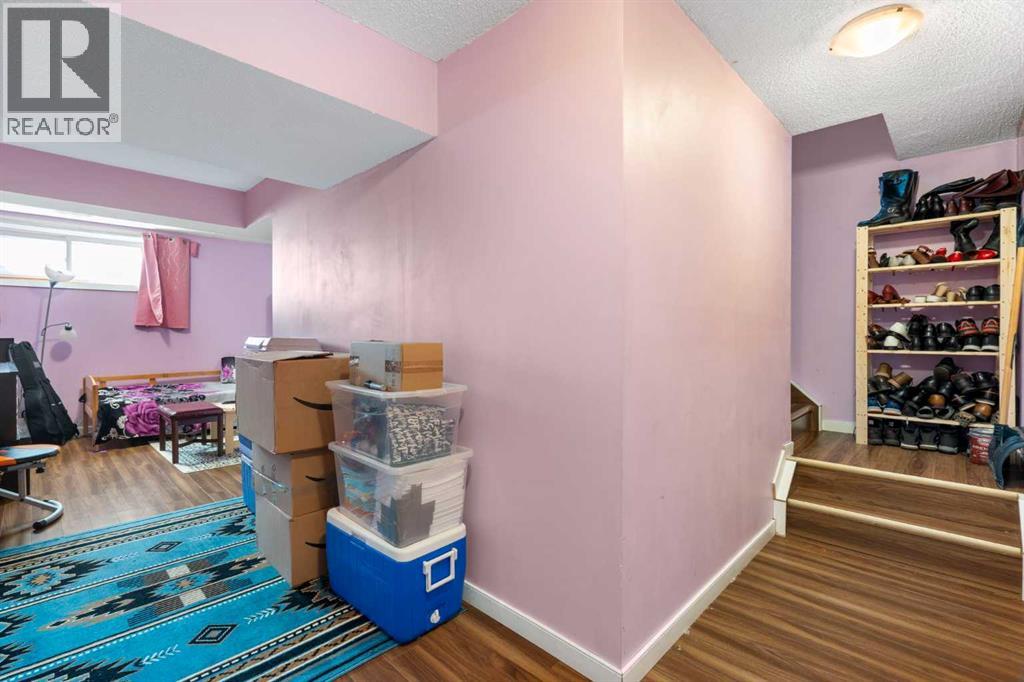 Single Family House for Sale in   Tarawood Lane NE Taradale Calgary 