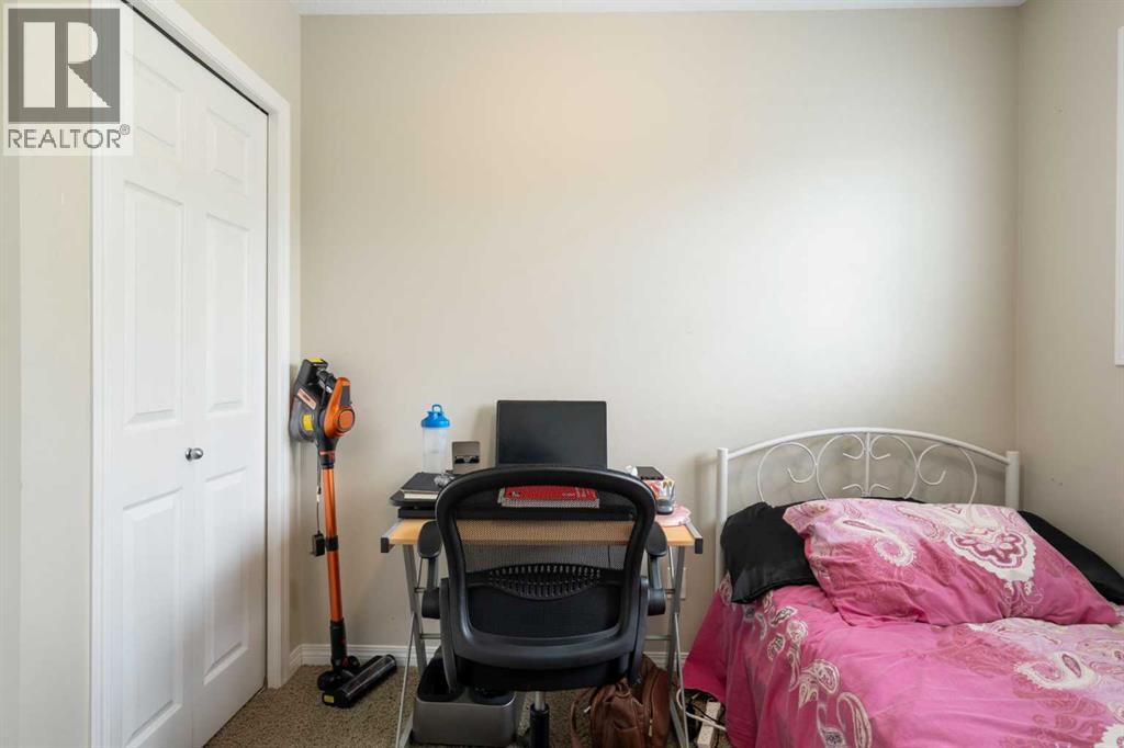Single Family House for Sale in   Tarawood Lane NE Taradale Calgary 