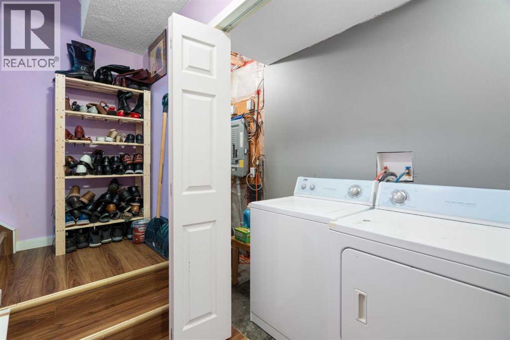 Single Family House for Sale in   Tarawood Lane NE Taradale Calgary 
