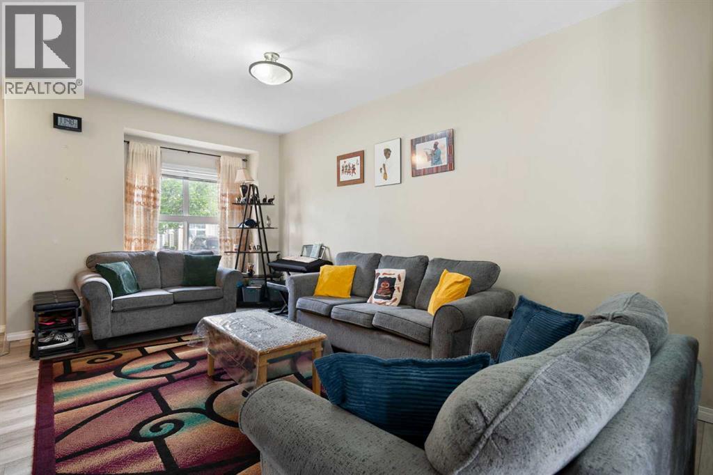 Single Family House for Sale in   Tarawood Lane NE Taradale Calgary 