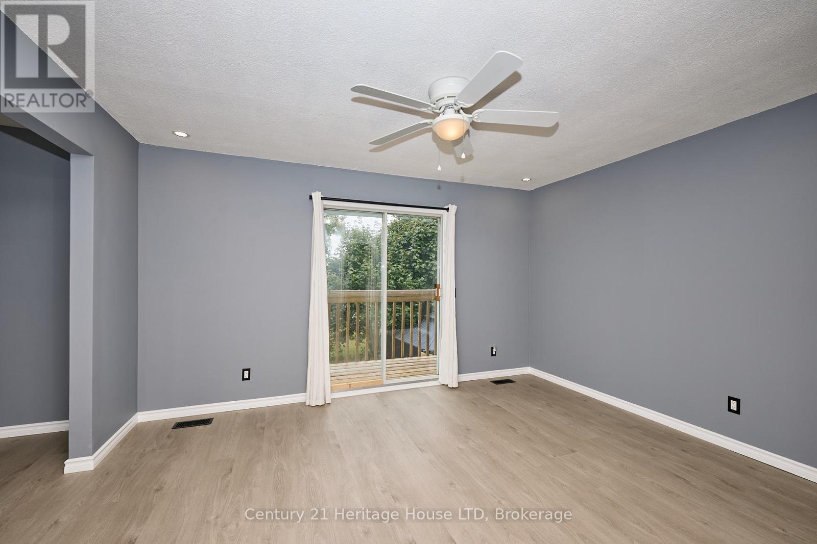 Photo 14 of 36 Dodds Court Court, Fort Erie ON