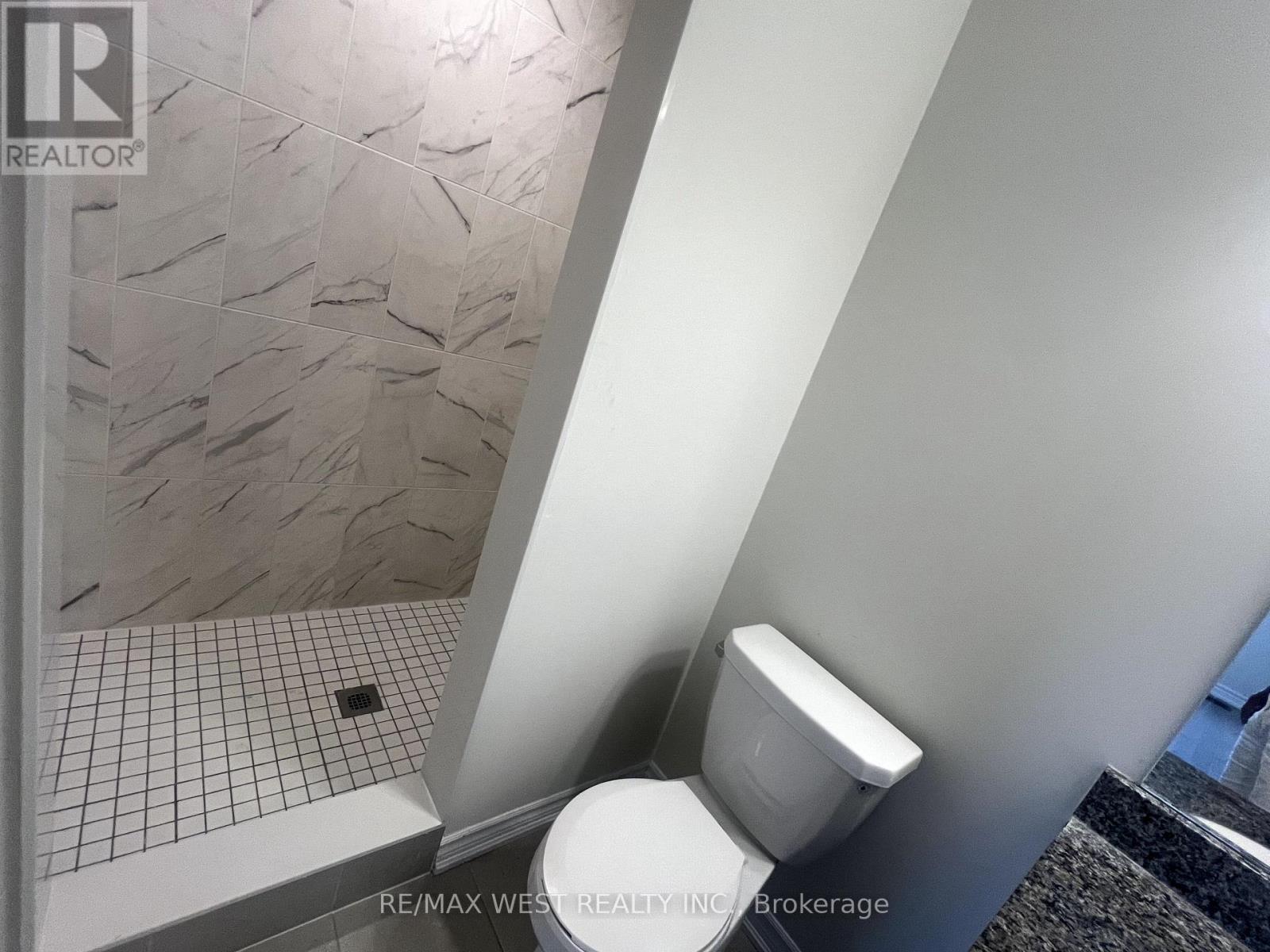 Photo 6 of 88 Strickland Avenue, Brantford ON