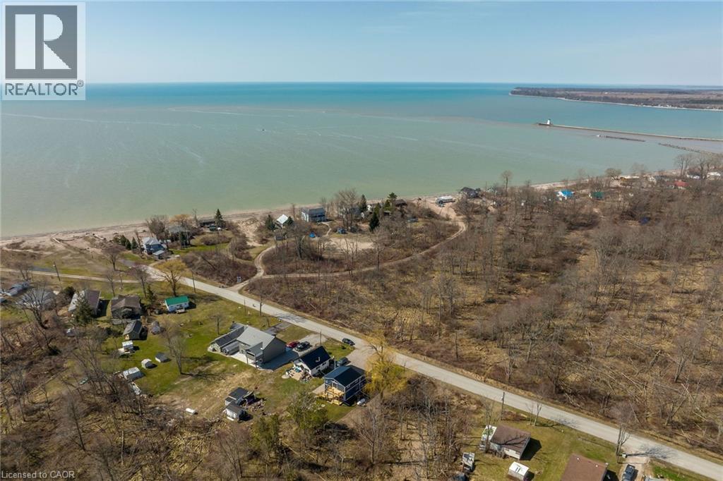 Photo 13 of 22 Siddall Road, Dunnville ON