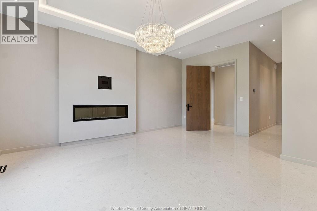Photo 19 of 152 Grandview Avenue, Kingsville ON