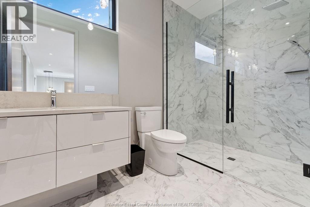 Photo 28 of 152 Grandview Avenue, Kingsville ON