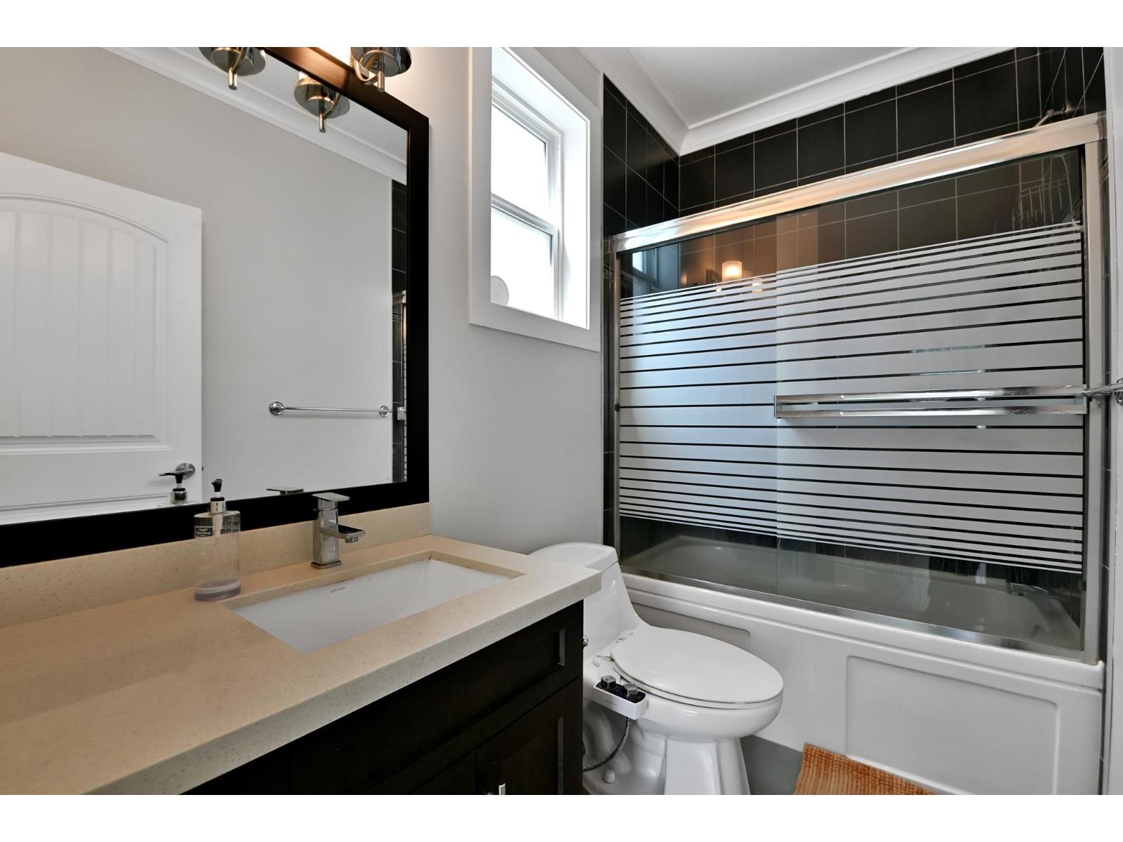 Photo 16 of 7 3363 Horn Street, Abbotsford BC