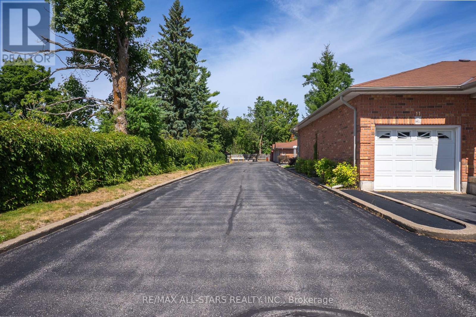 Photo 42 of 11 111 Colborne Street, Kawartha Lakes ON