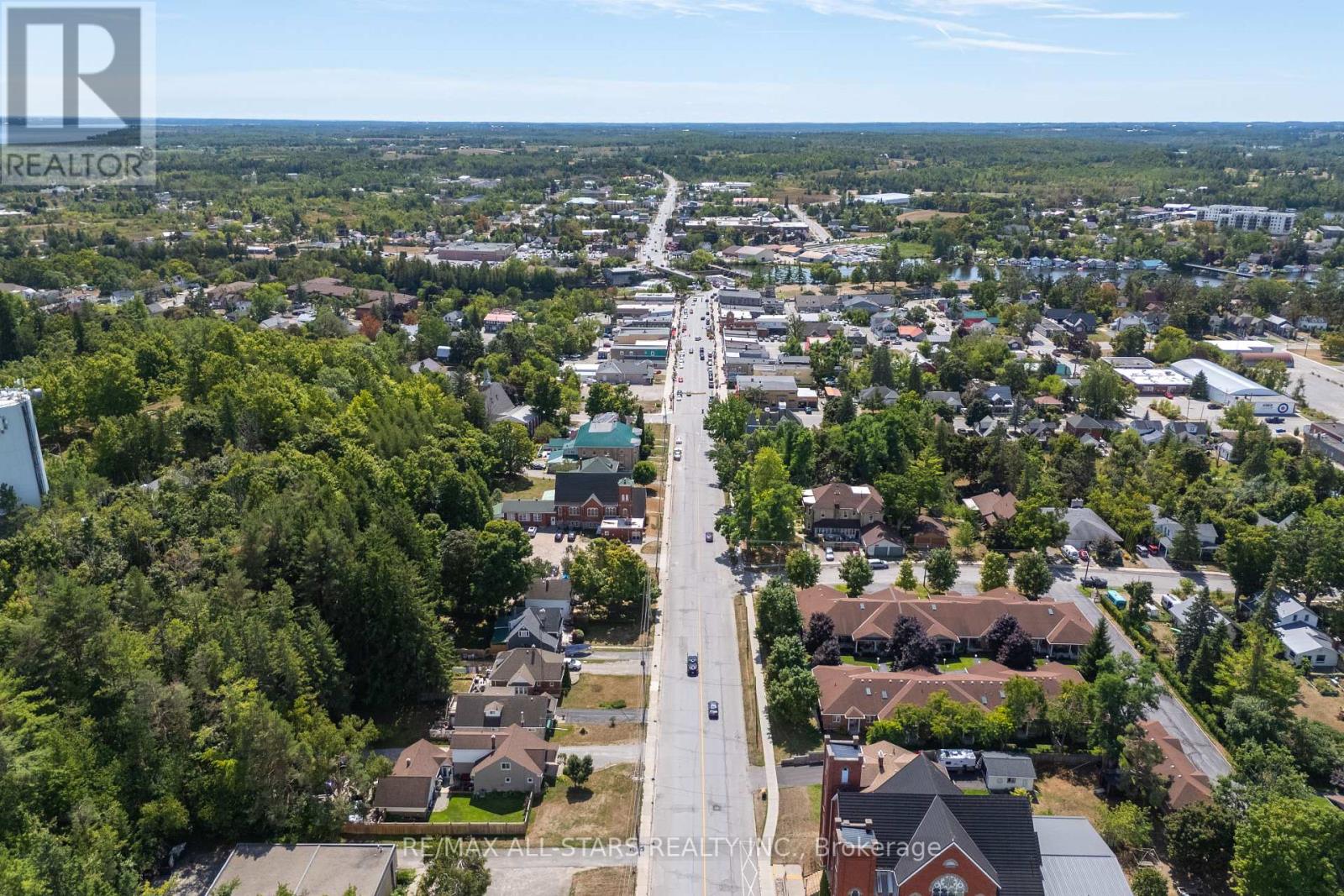 Photo 32 of 11 111 Colborne Street, Kawartha Lakes ON