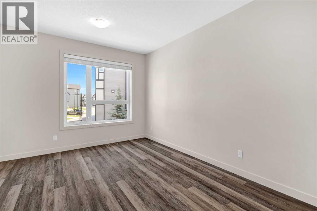 Single Family House for Sale in   Evanscrest Mews NW Evanston Calgary 