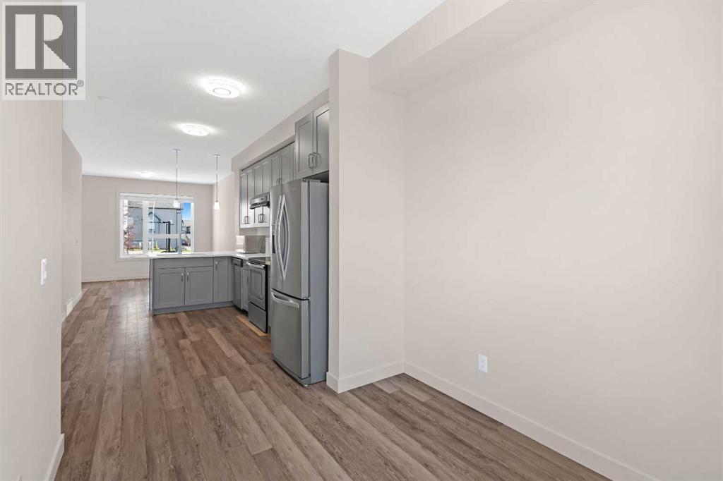 Single Family House for Sale in   Evanscrest Mews NW Evanston Calgary 