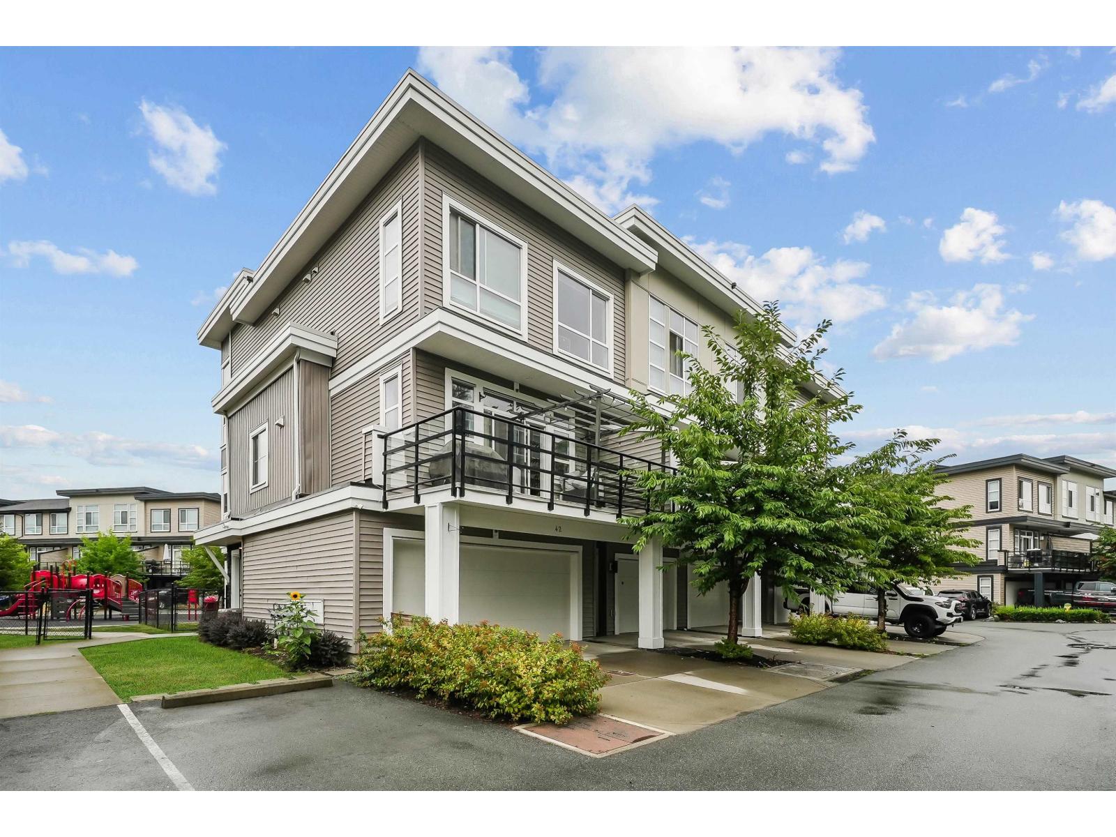 Photo 2 of 42 8413 Midtown Way Chilliwack Proper South, Chilliwack BC