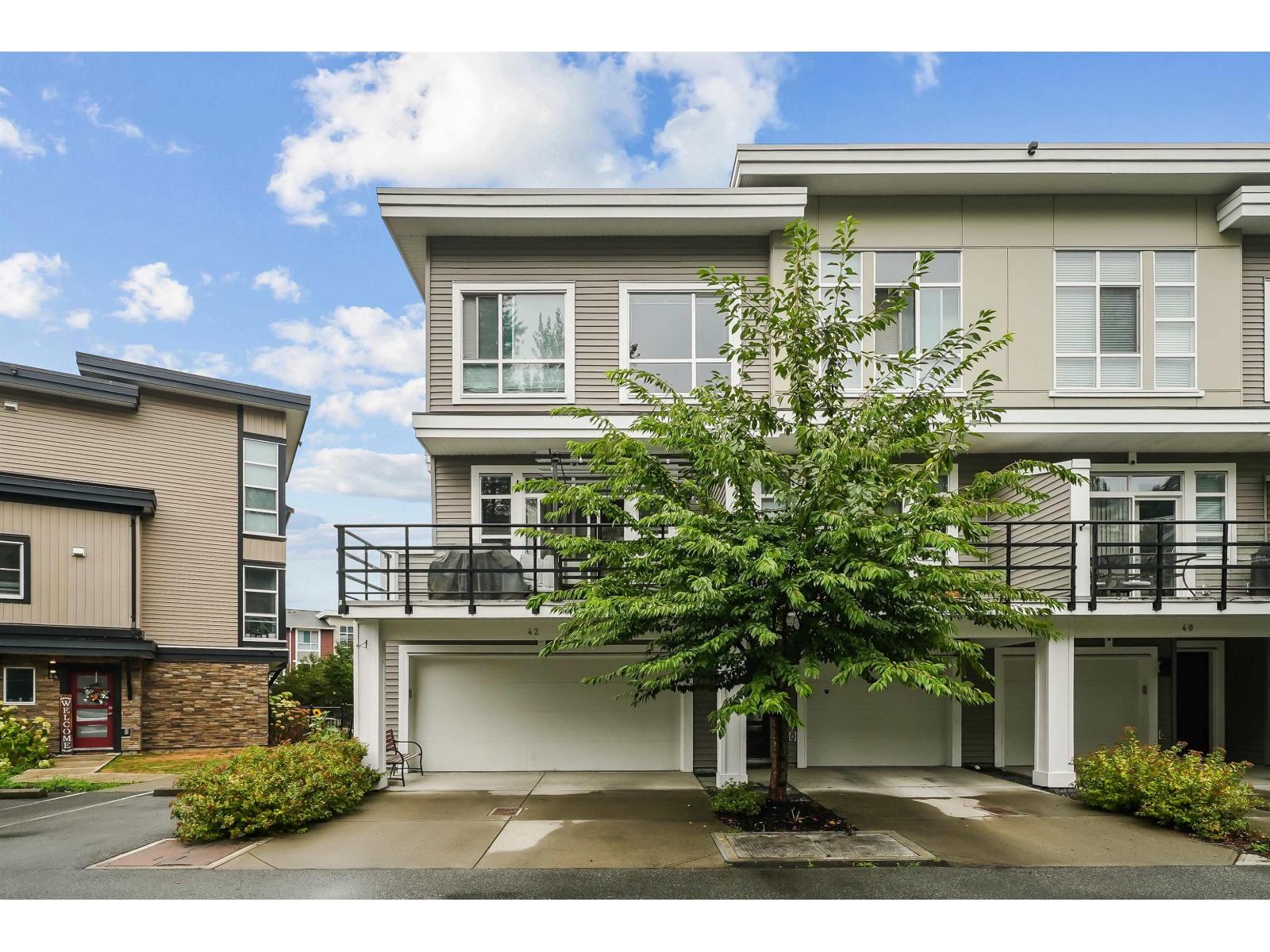 Photo 1 of 42 8413 Midtown Way Chilliwack Proper South, Chilliwack BC