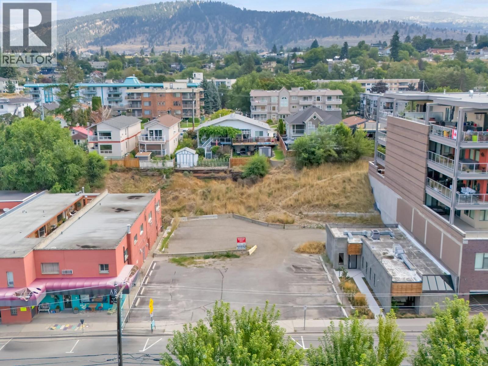 98 ELLIS Street, Penticton
