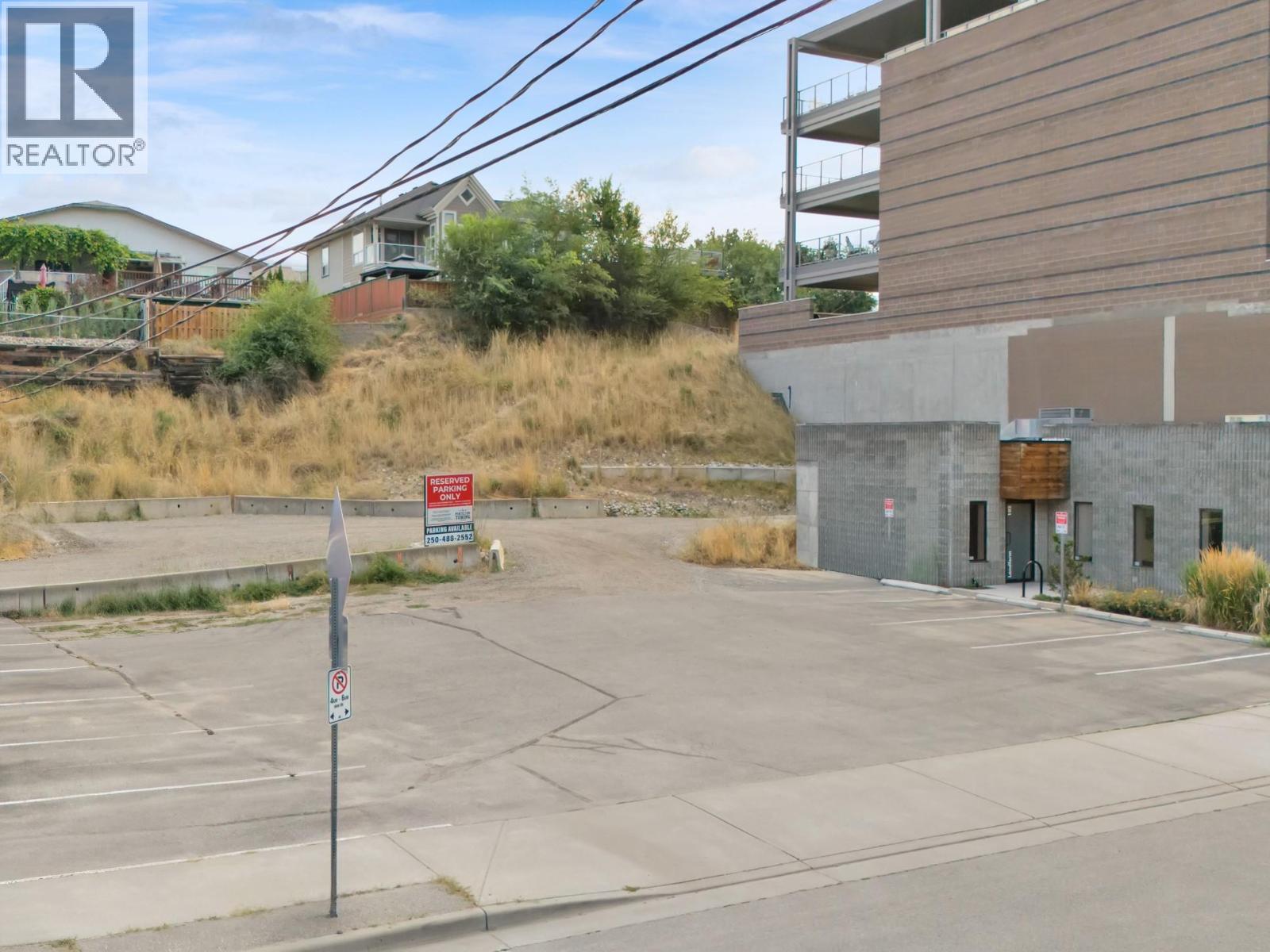 98 ELLIS Street, Penticton