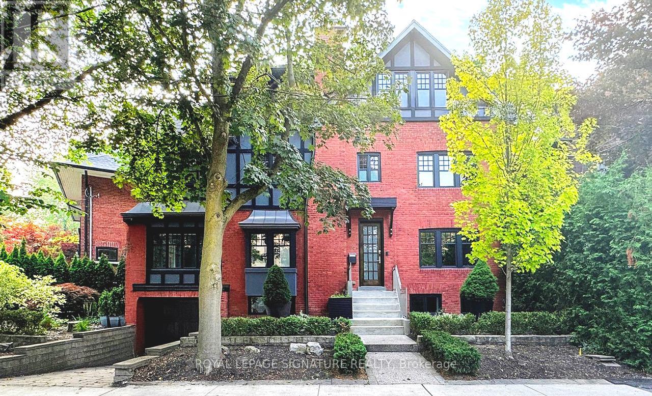 Photo 10 of 116 Glen Road, Toronto ON