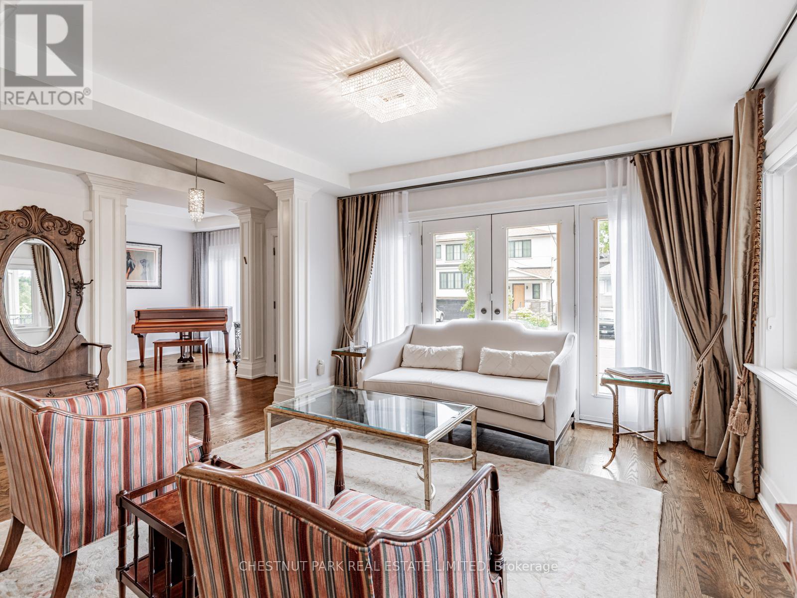 Photo 7 of 440 Glengarry Avenue, Toronto ON