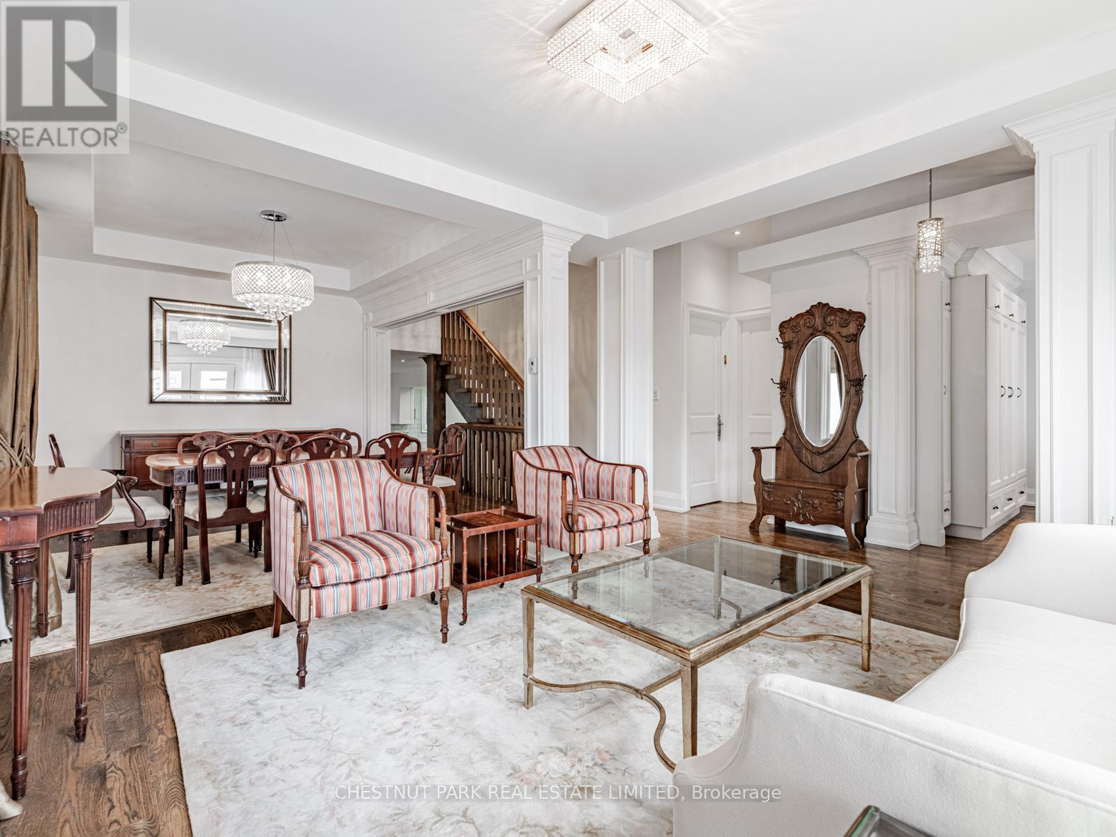 Photo 8 of 440 Glengarry Avenue, Toronto ON