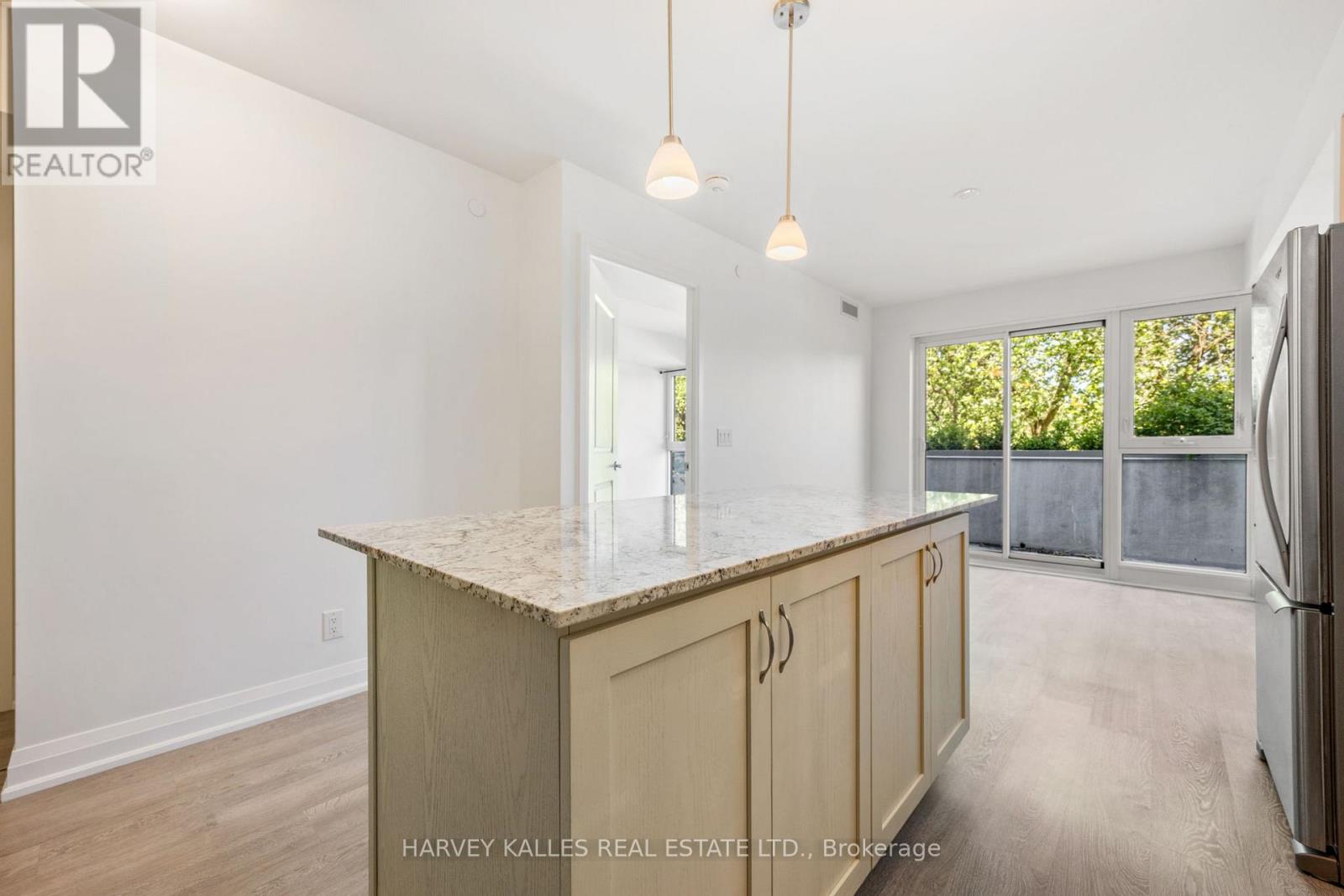 Photo 24 of 304 1400 Kingston Road, Toronto ON