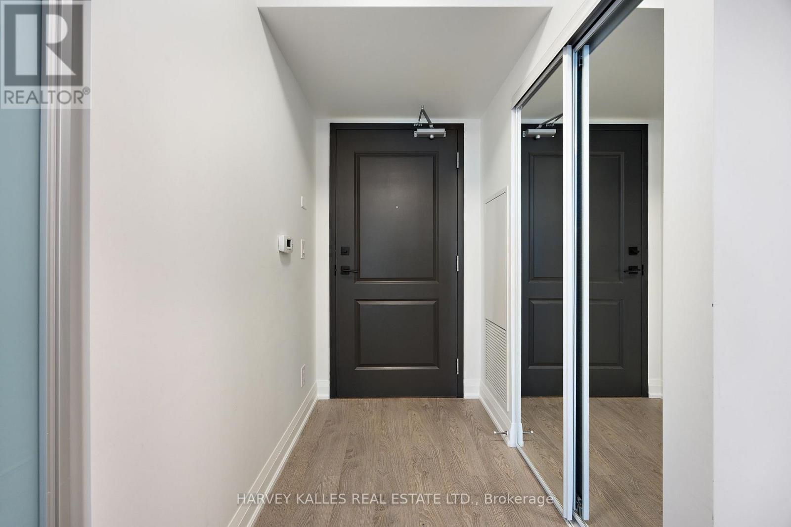 Photo 12 of 304 1400 Kingston Road, Toronto ON