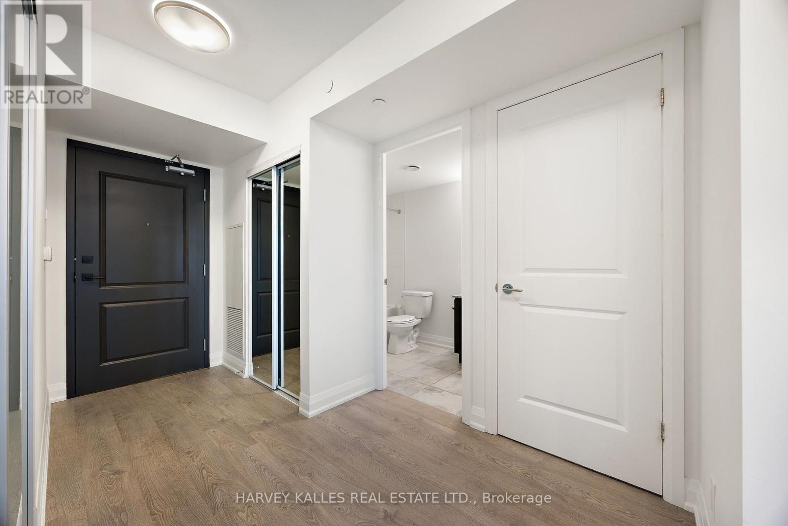 Photo 16 of 304 1400 Kingston Road, Toronto ON