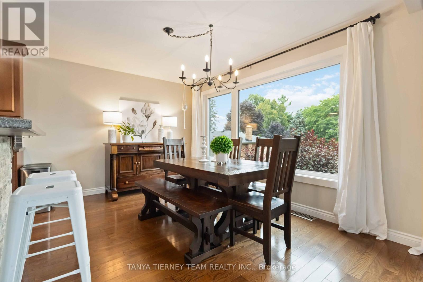 Photo 13 of 6381 Leskard Road, Clarington ON
