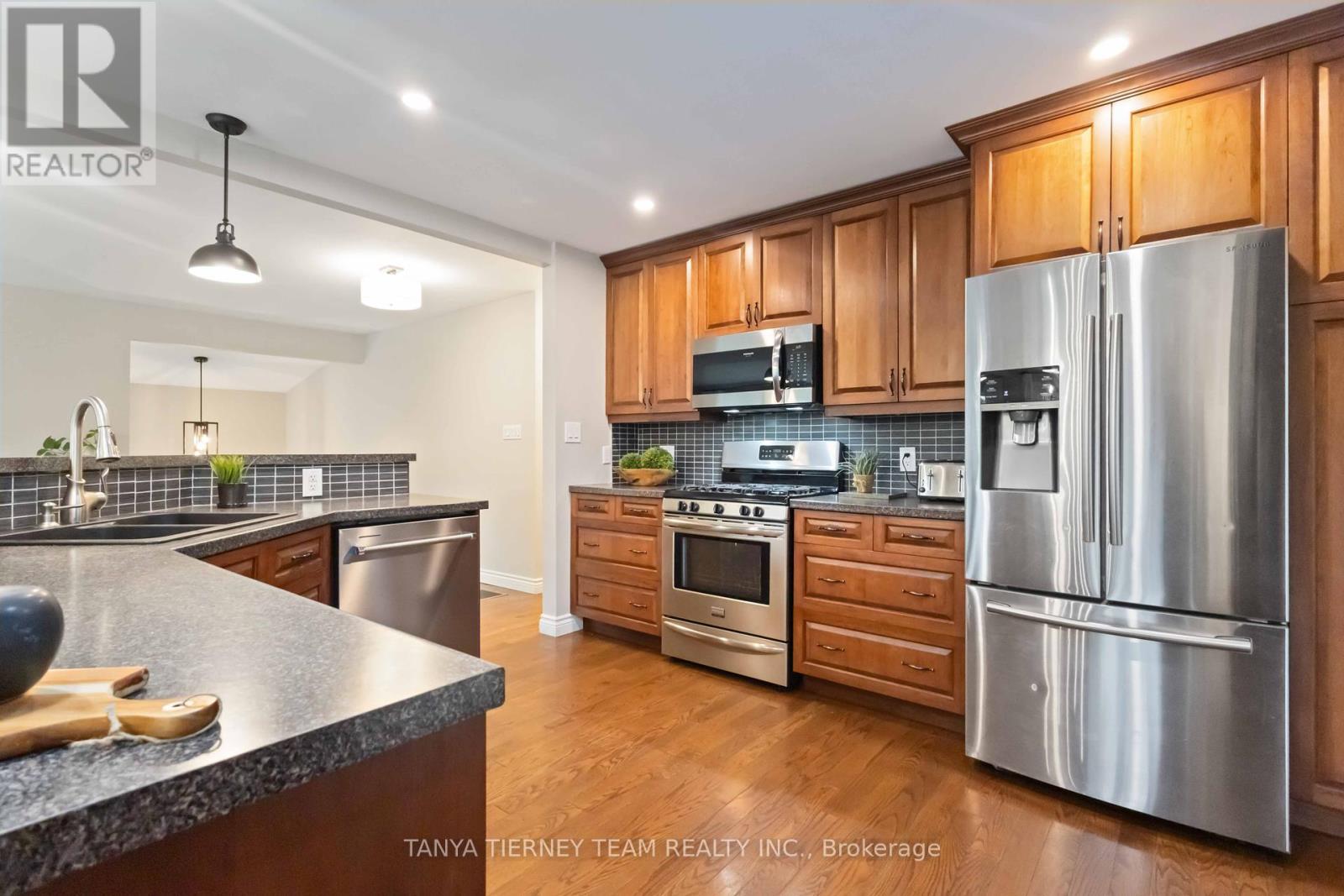 Photo 15 of 6381 Leskard Road, Clarington ON