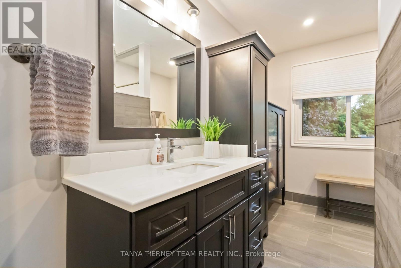 Photo 21 of 6381 Leskard Road, Clarington ON