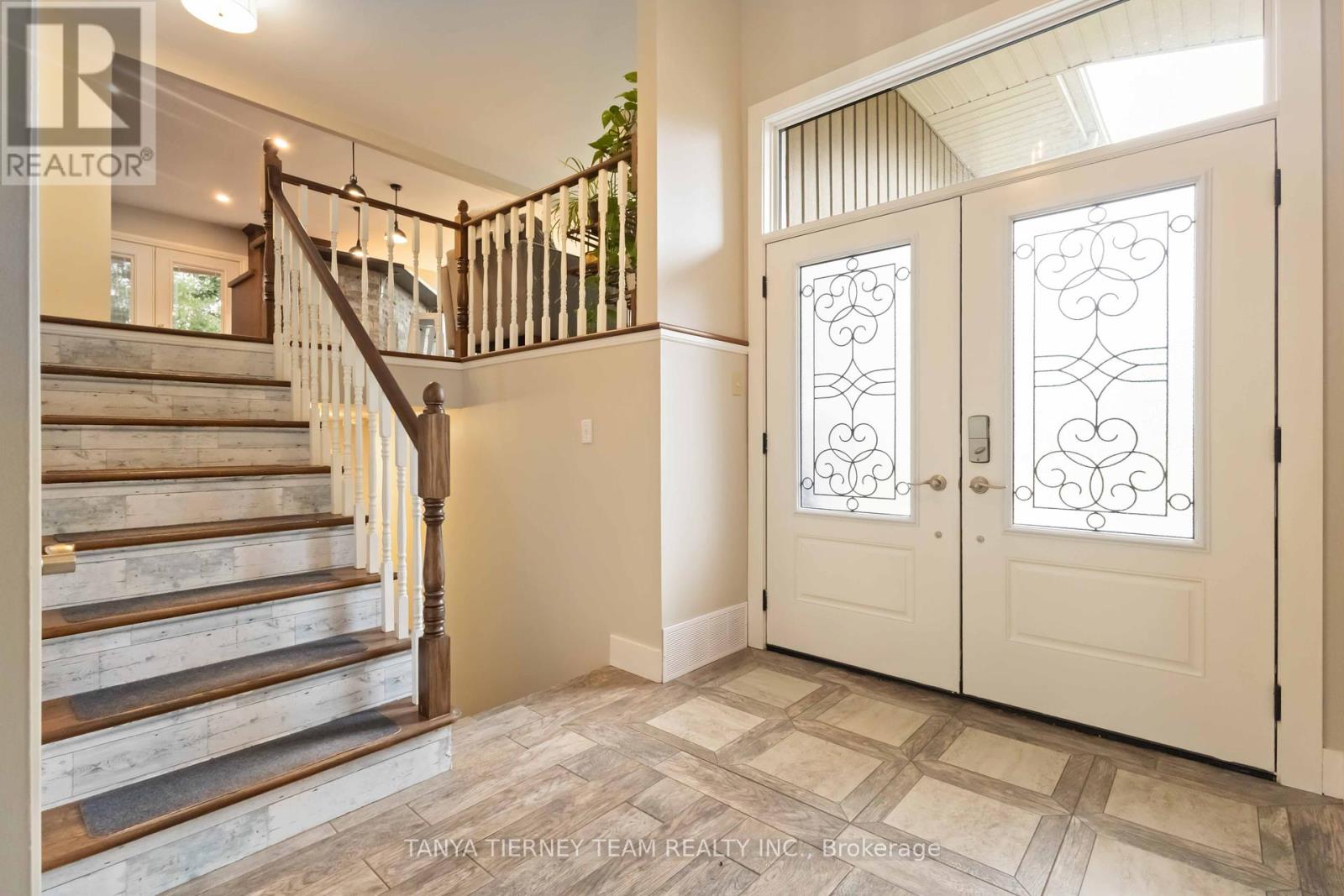 Photo 7 of 6381 Leskard Road, Clarington ON