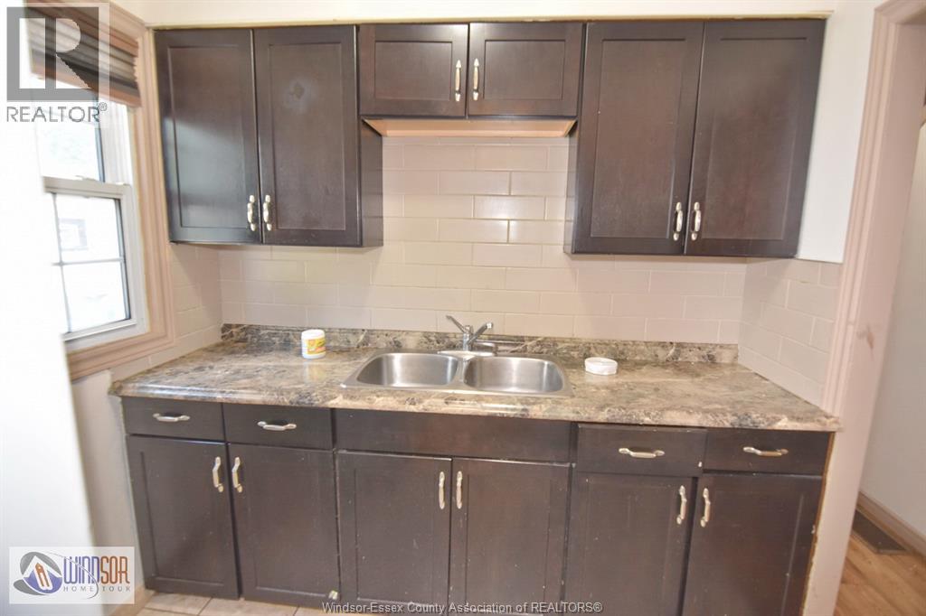 Photo 18 of 1315 Partington Avenue, Windsor ON