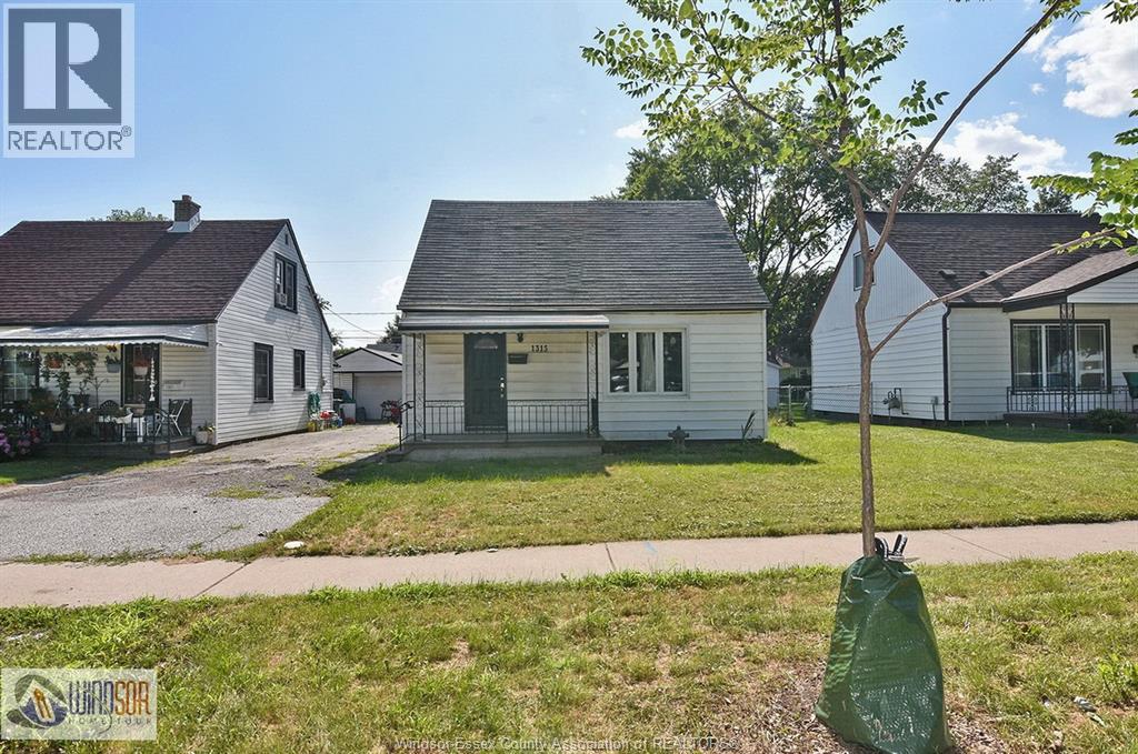 Photo 29 of 1315 Partington Avenue, Windsor ON