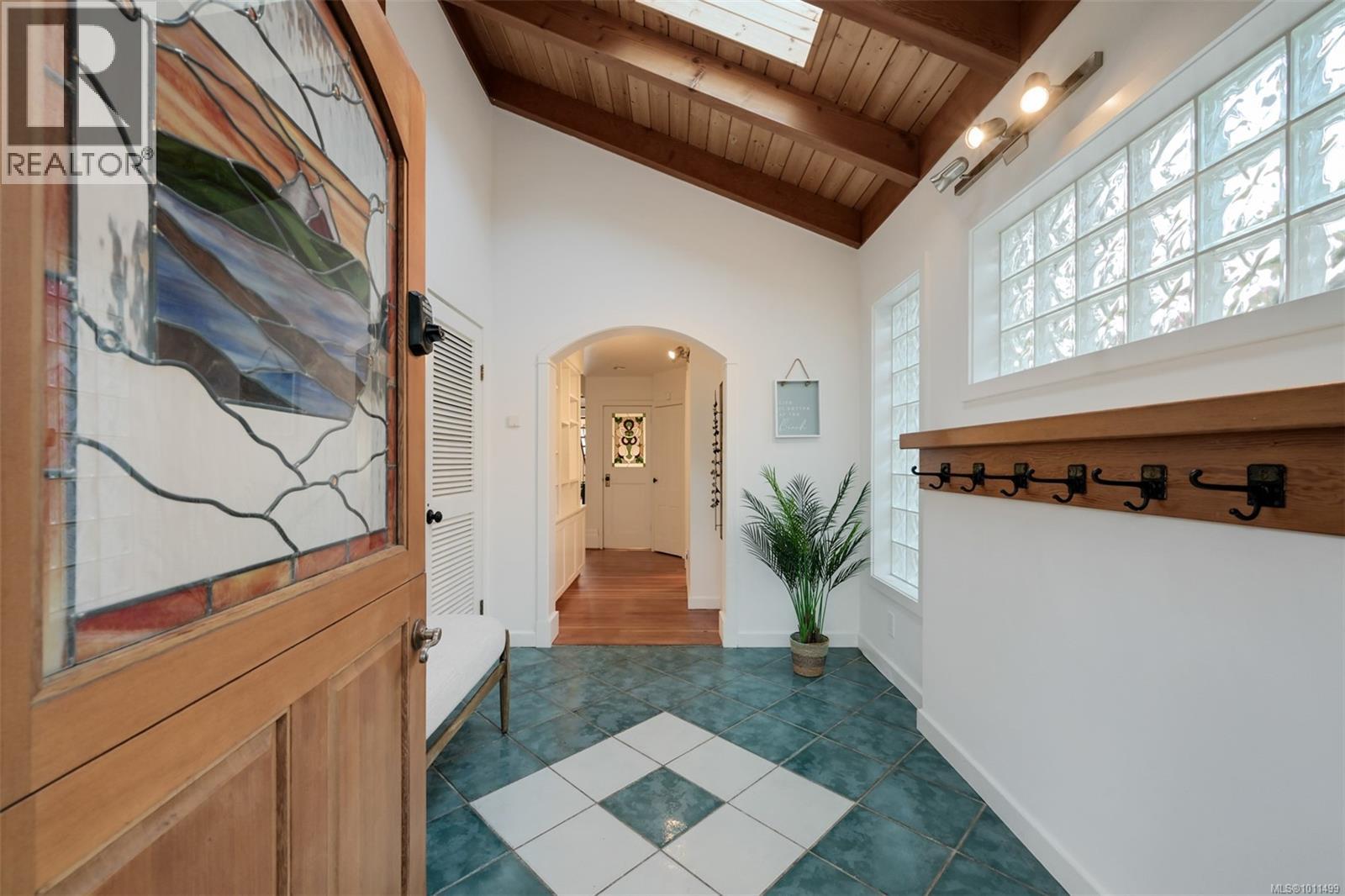 Photo 43 of 4971 Cordova Bay Rd, Saanich BC