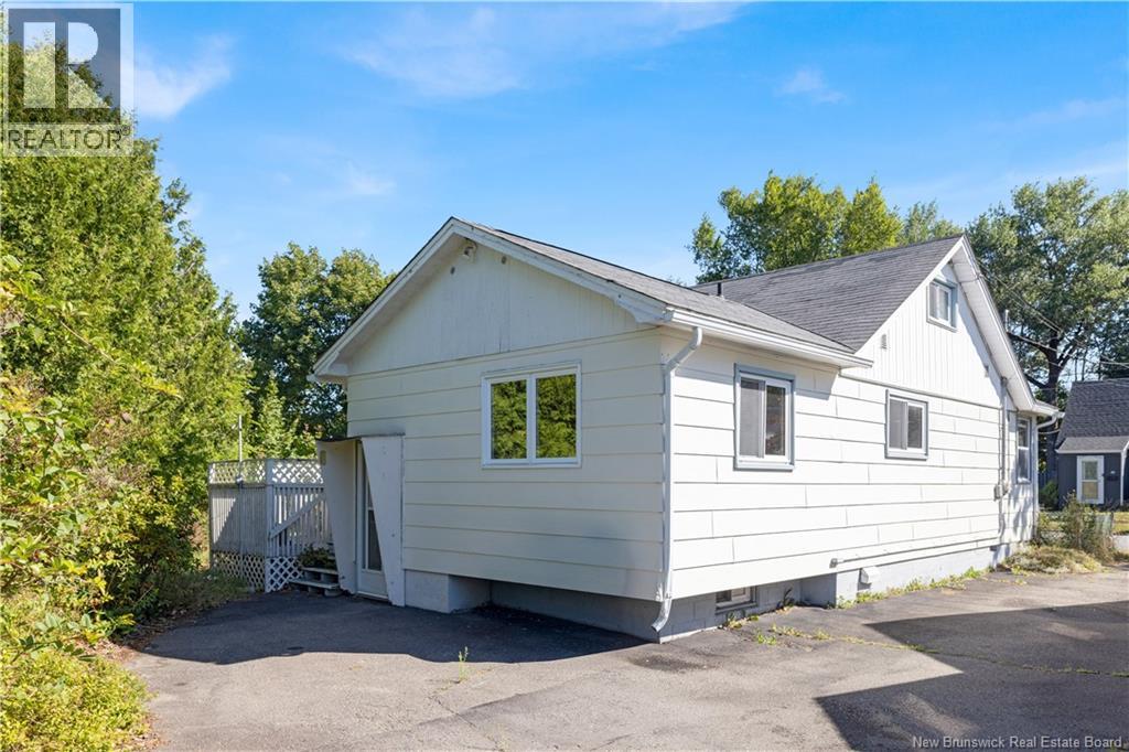 Photo 25 of 47 Puglsey Avenue, Saint John NB