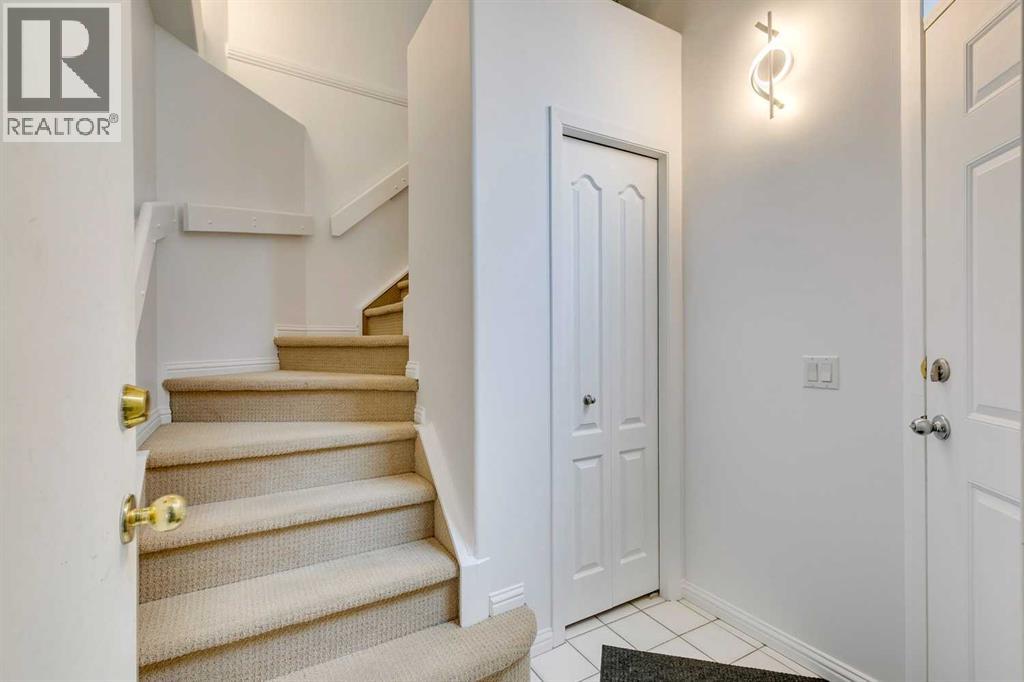 Single Family House Bungalow for Sale in   Sirocco Drive SW Signal Hill Calgary 