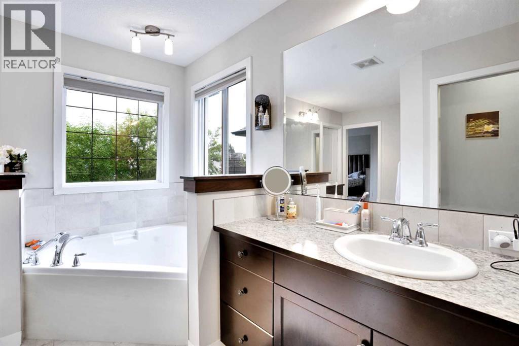 Single Family House for Sale in  Silverado Skies Lane SW Silverado Calgary 