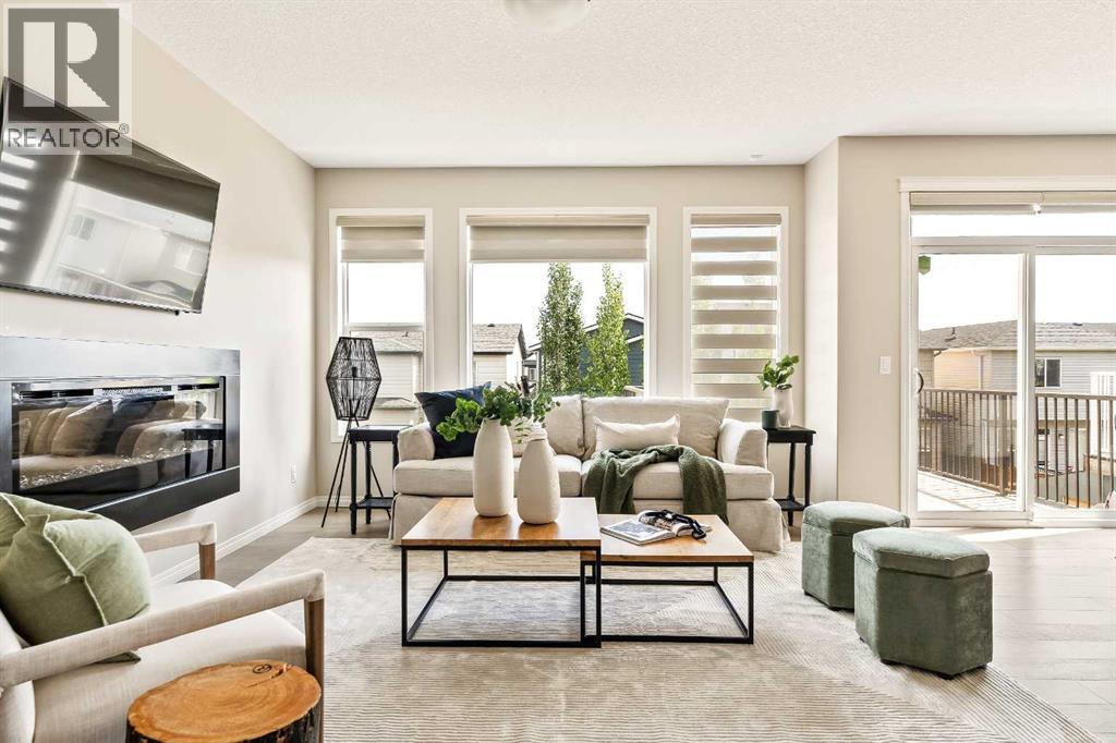 Single Family House for Sale in  Sage Bluff Heights NW Sage Hill Calgary 