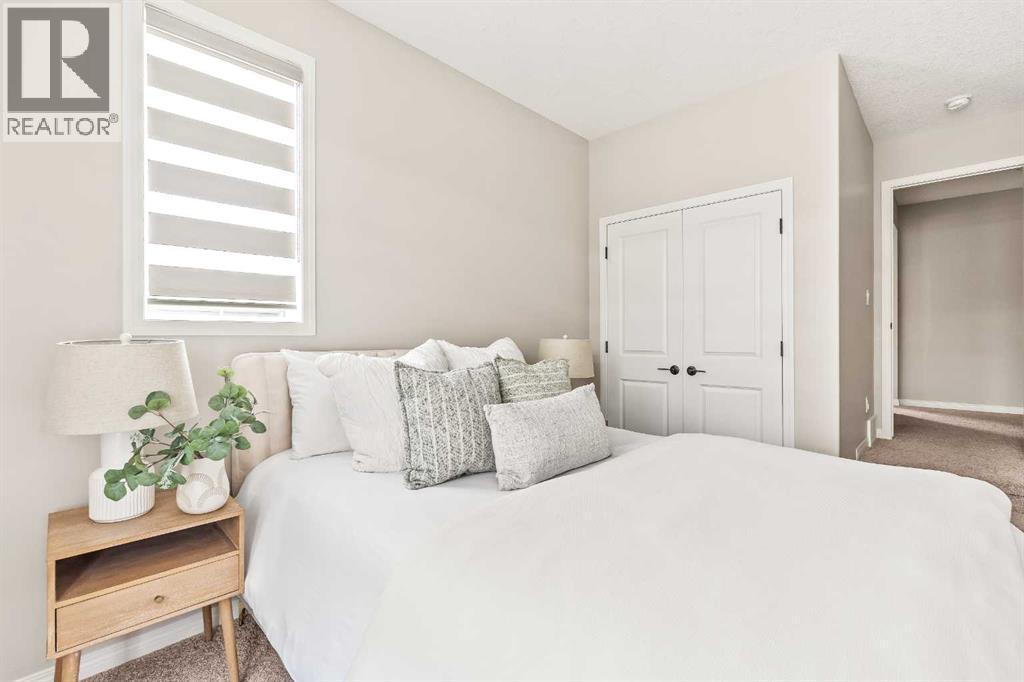 Single Family House for Sale in  Sage Bluff Heights NW Sage Hill Calgary 