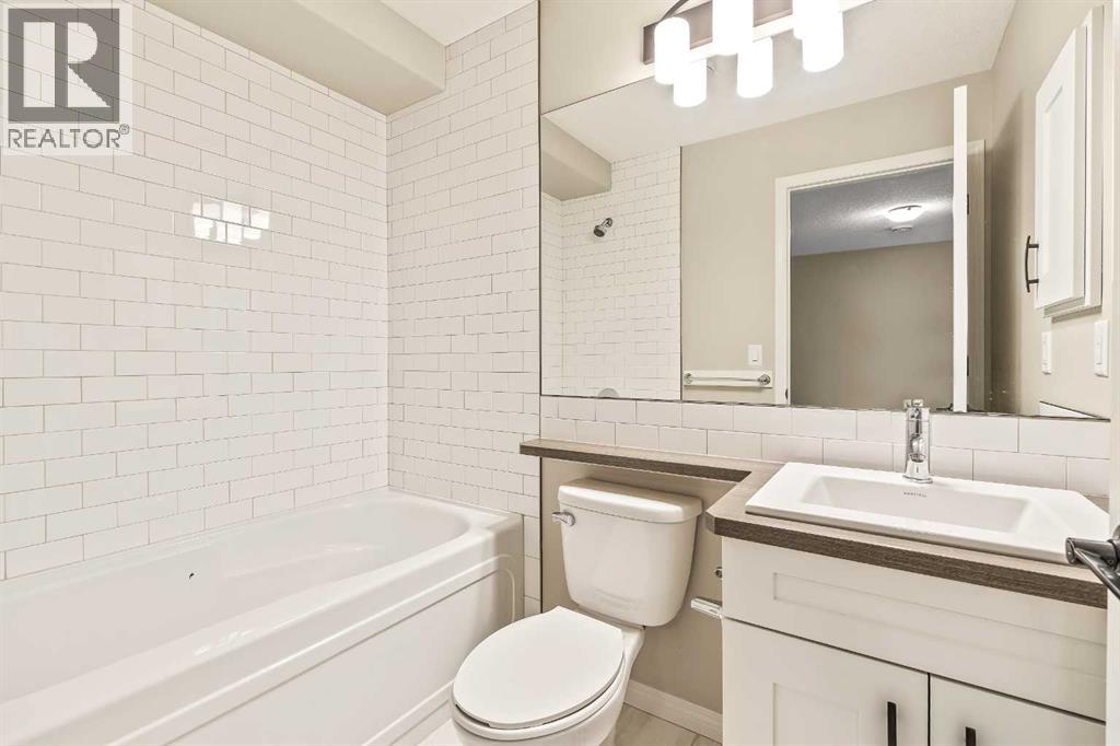 Single Family House for Sale in  Sage Bluff Heights NW Sage Hill Calgary 
