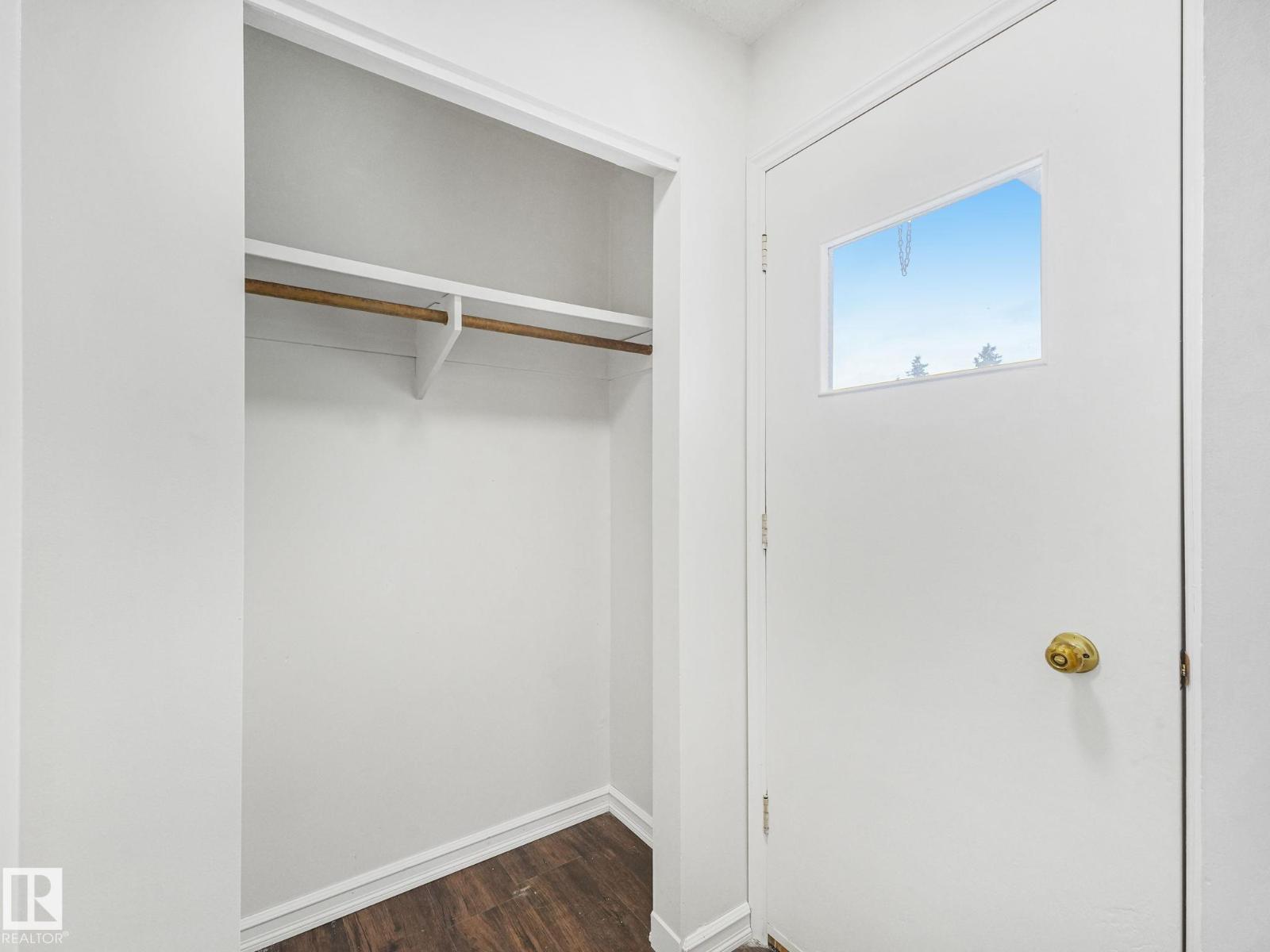 Photo 31 of 5546 Centennial Dr, Wetaskiwin AB