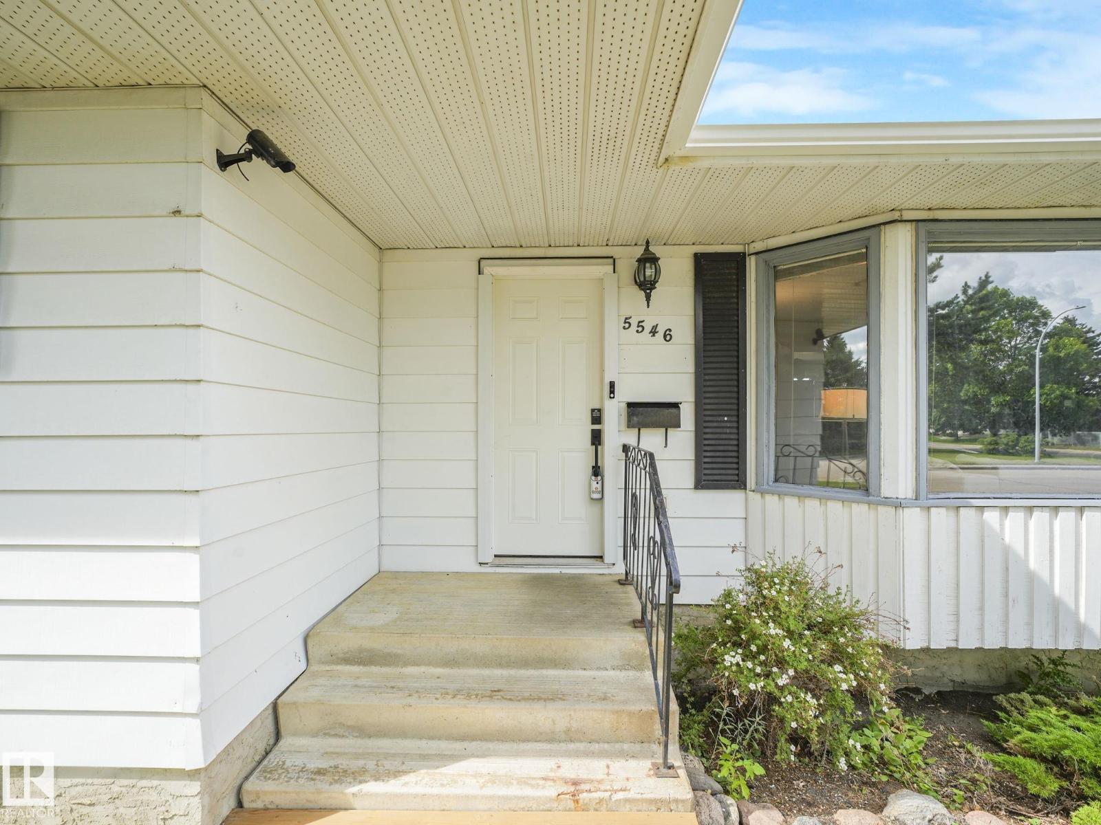 Photo 5 of 5546 Centennial Dr, Wetaskiwin AB