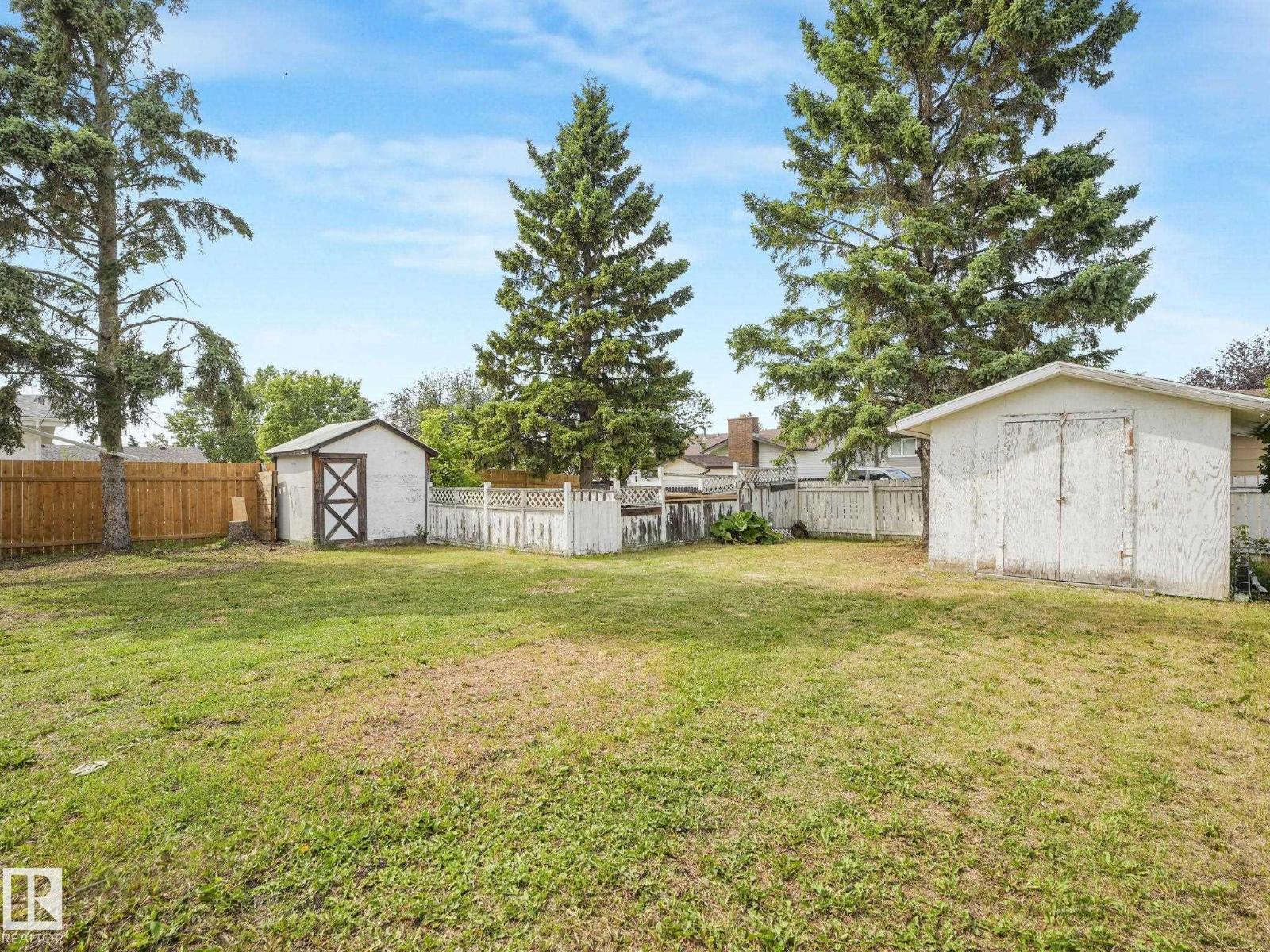 Photo 47 of 5546 Centennial Dr, Wetaskiwin AB