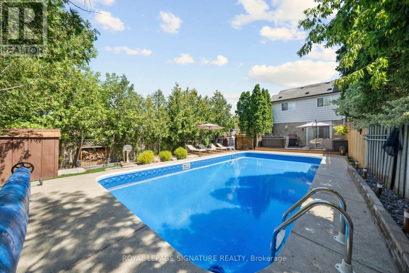 Photo 42 of 519 Galedowns Court, Mississauga ON