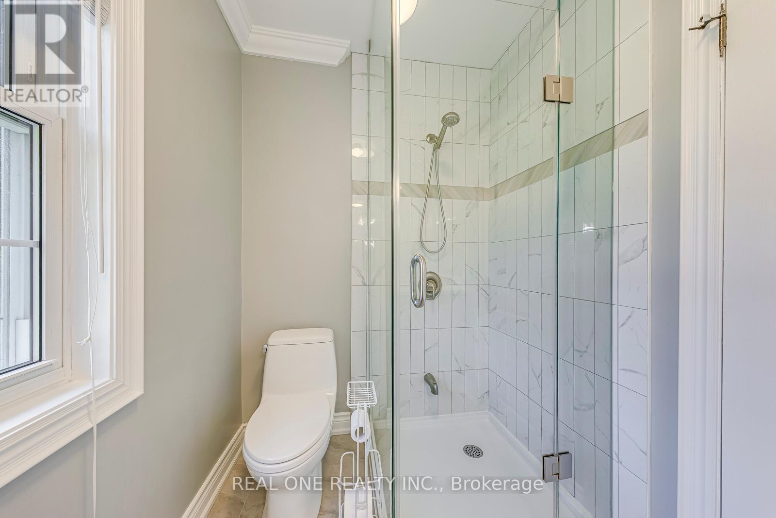 Photo 25 of 308 Morrison Road, Oakville ON