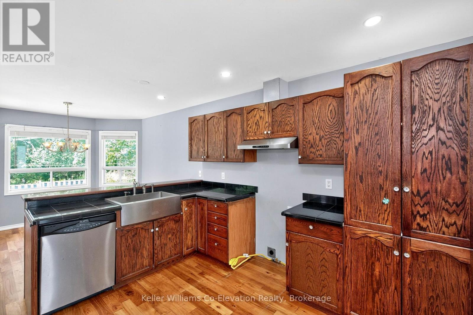 Photo 6 of 8 Bridle Road, Penetanguishene ON