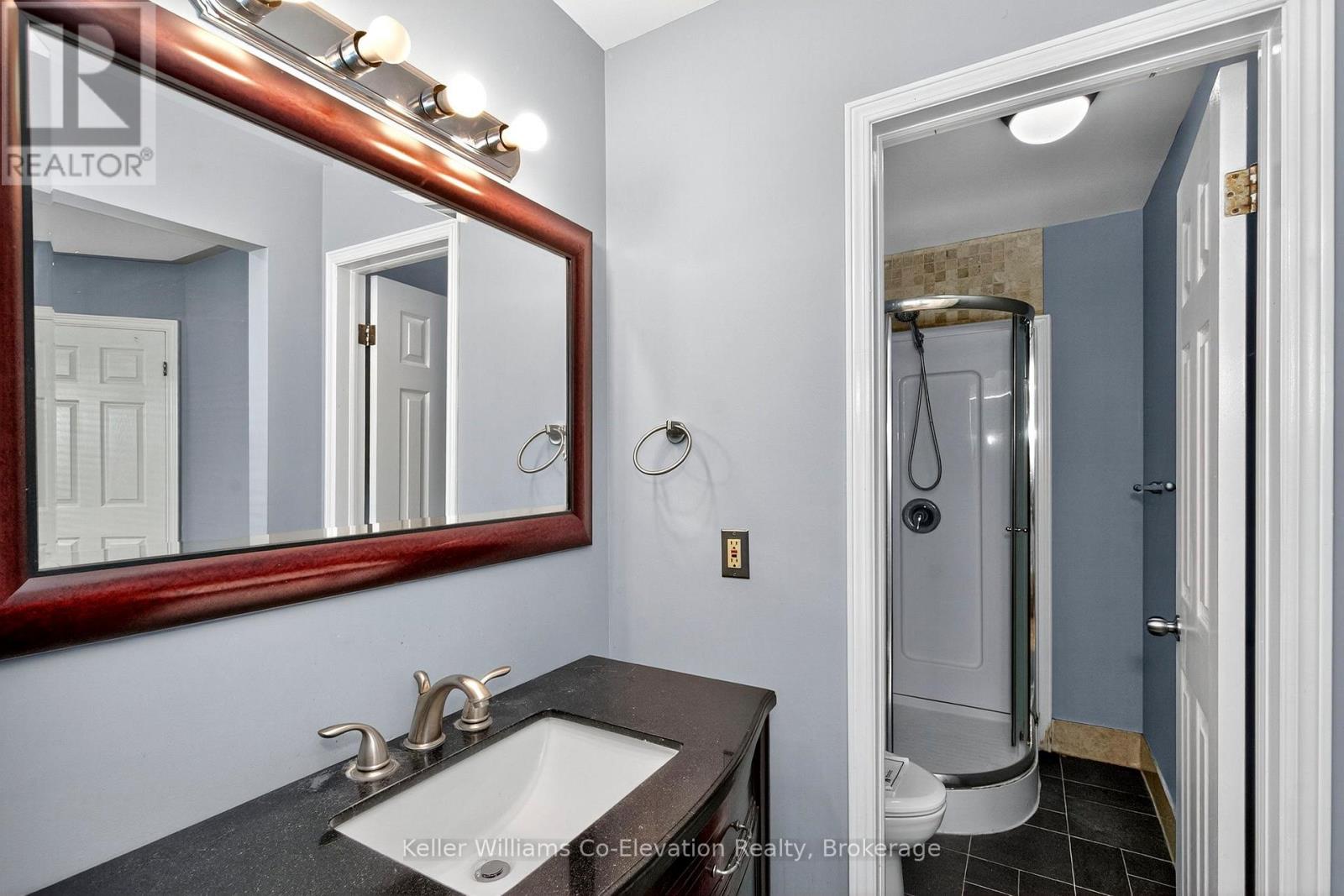 Photo 11 of 8 Bridle Road, Penetanguishene ON