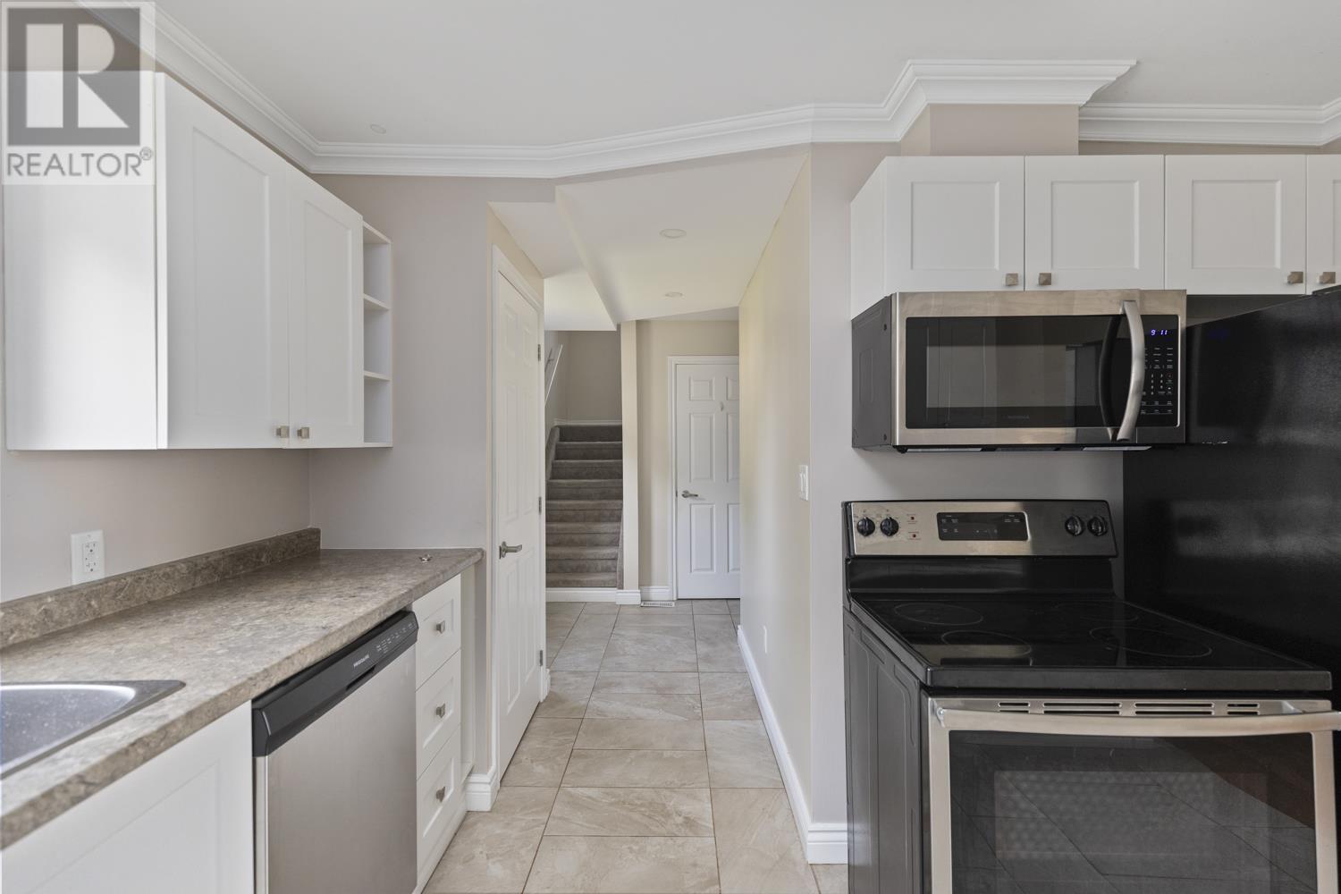 Photo 32 of 239 Letcher St, Sault Ste Marie ON