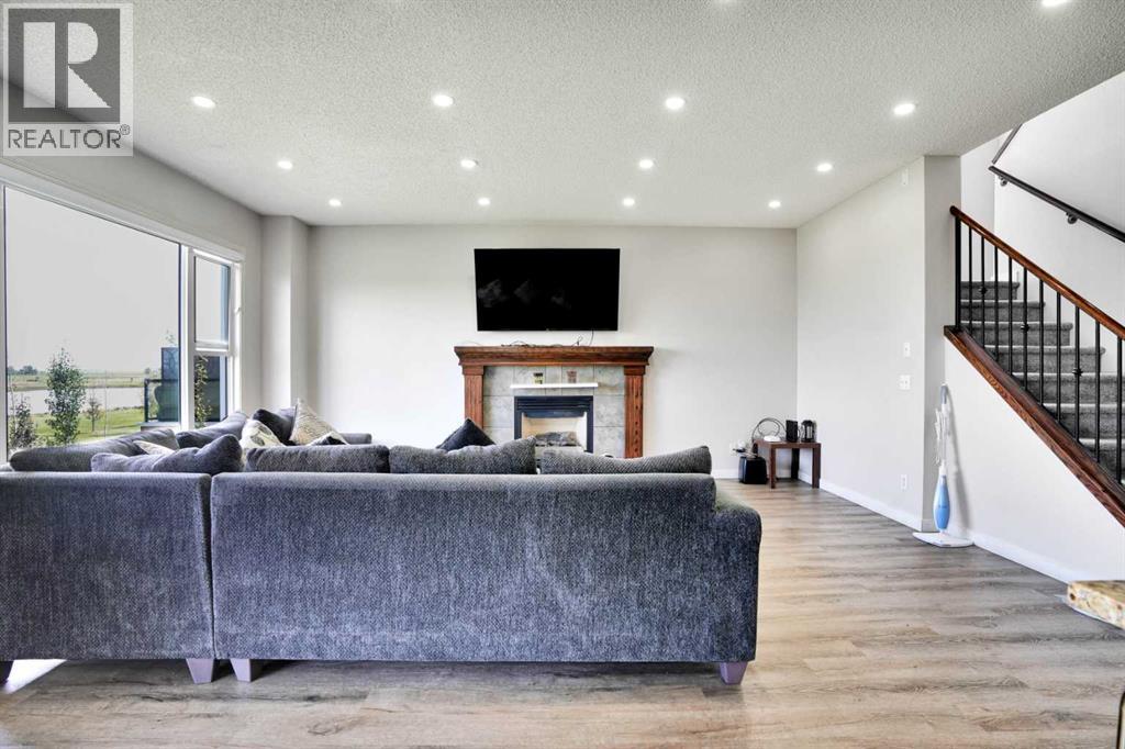 Photo 25 of 85 Boulder Creek Manor Se, Langdon AB