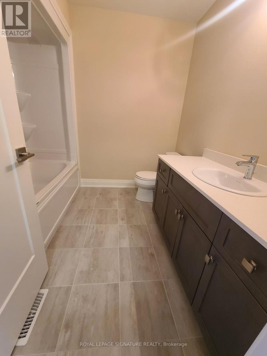 Photo 15 of 3287 Homestead Drive, Hamilton ON