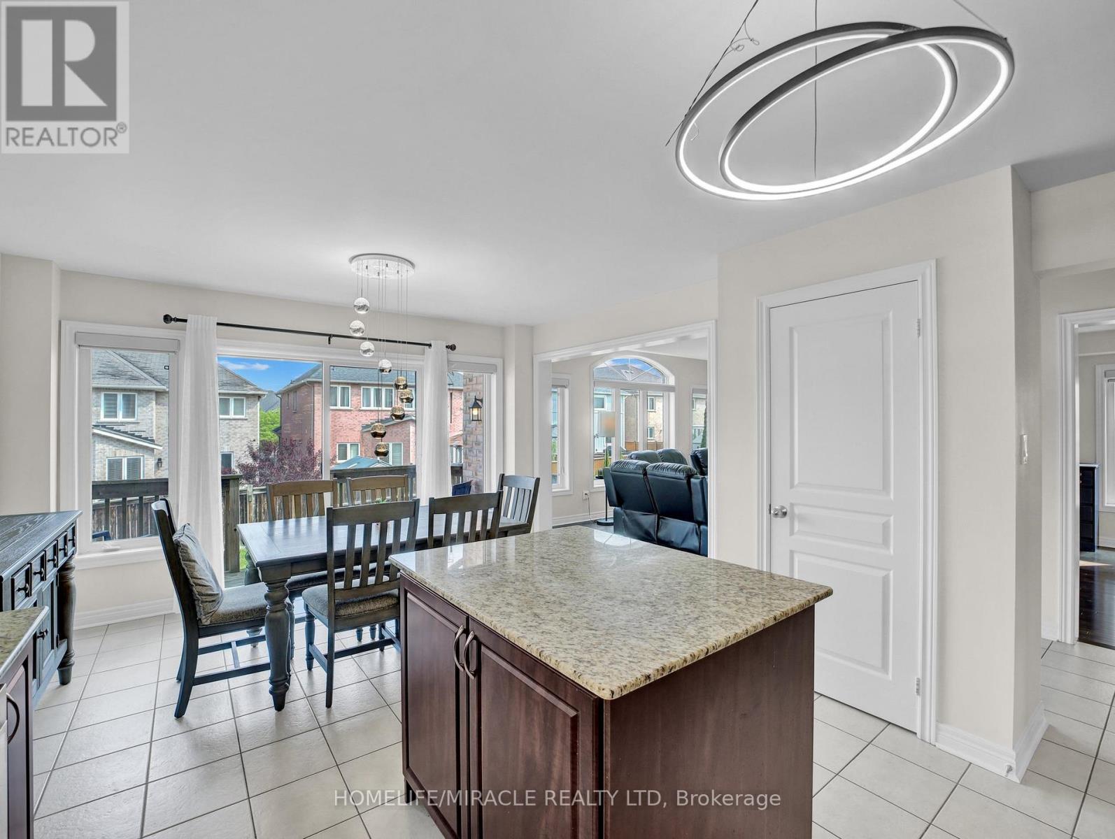 Photo 16 of 26 Stephenson Road, Brantford ON