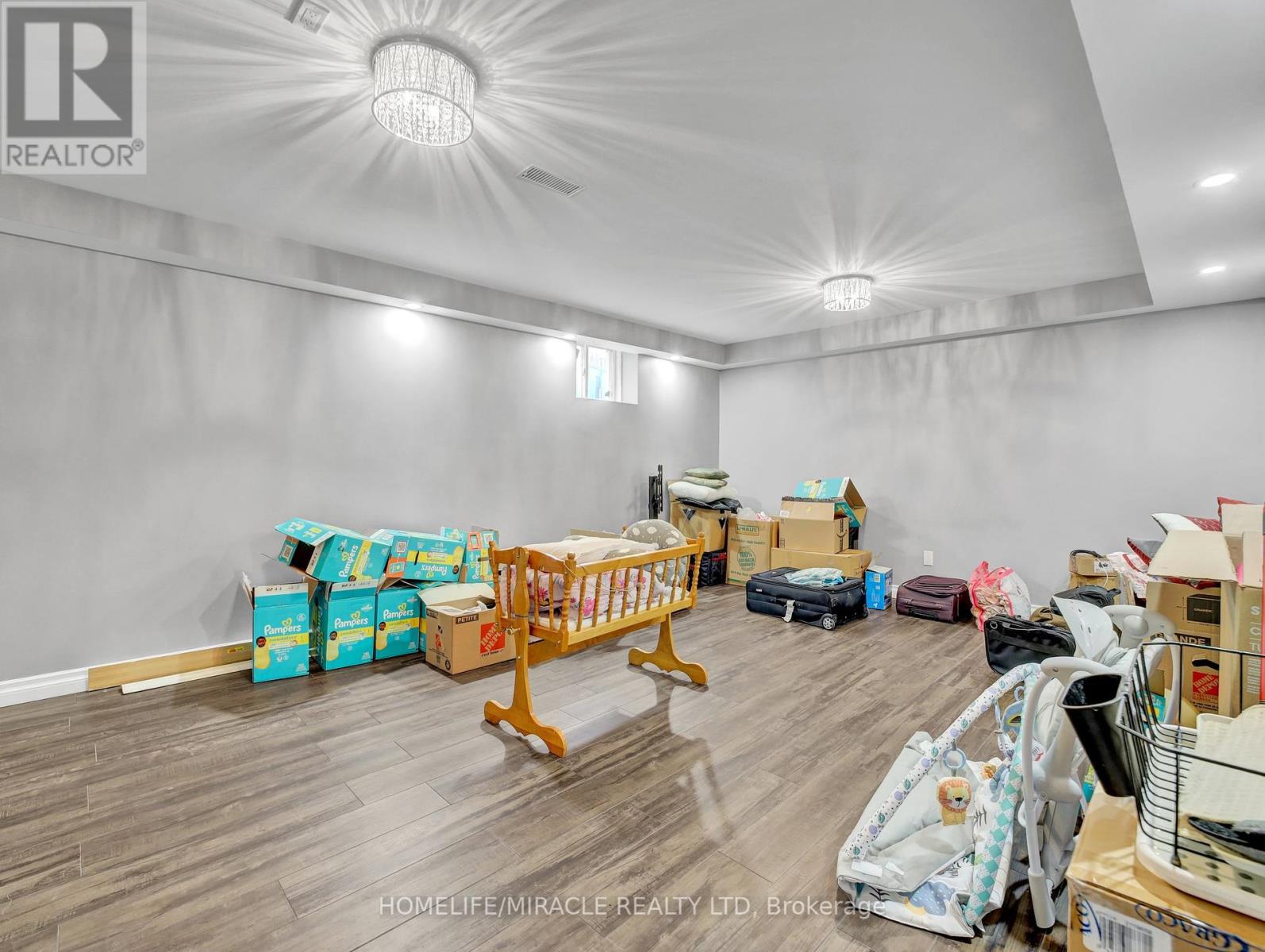 Photo 44 of 26 Stephenson Road, Brantford ON
