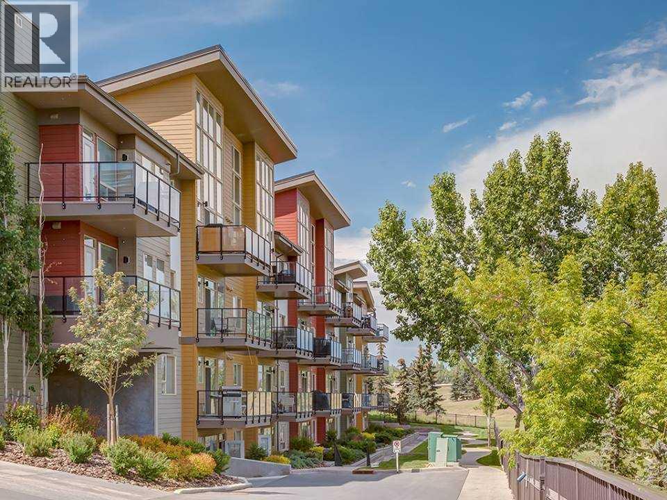 Single Family House for Sale in    Street NE Highland Park Calgary 